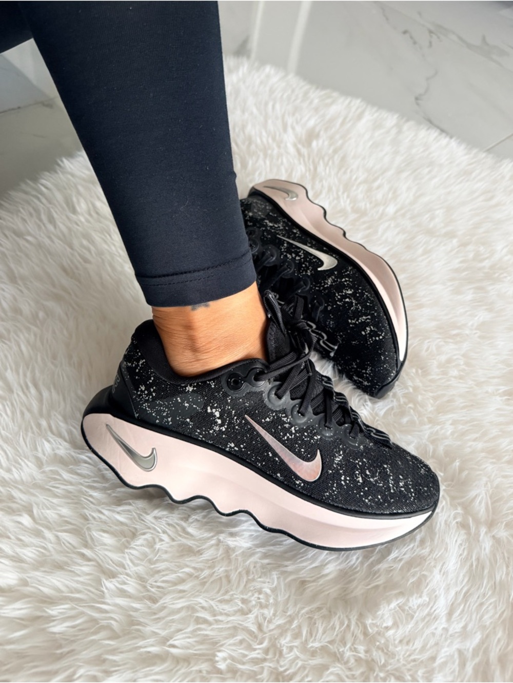 Nike Motiva SE